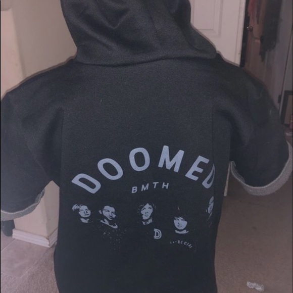 Bring Me The Horizon Short Sleeve Sweatshirt - Picture 2 of 2